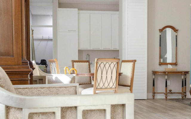 Private Penthouse Suite