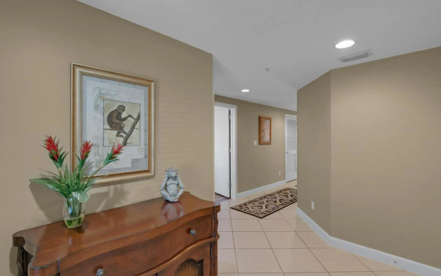 Grandview East 903