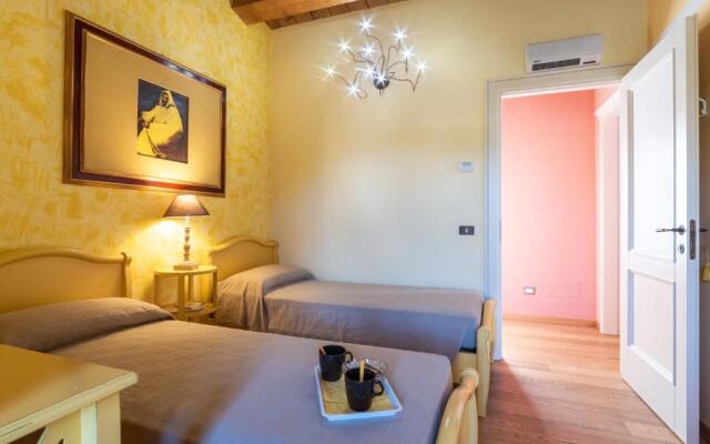 CASCINA MARIANNA 12&4, Emma Villas