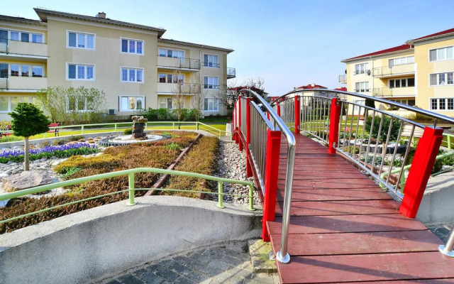 Comfortable Apartment, Ground Floor, Balcony