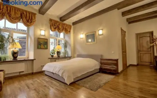 Pilies Apartment
