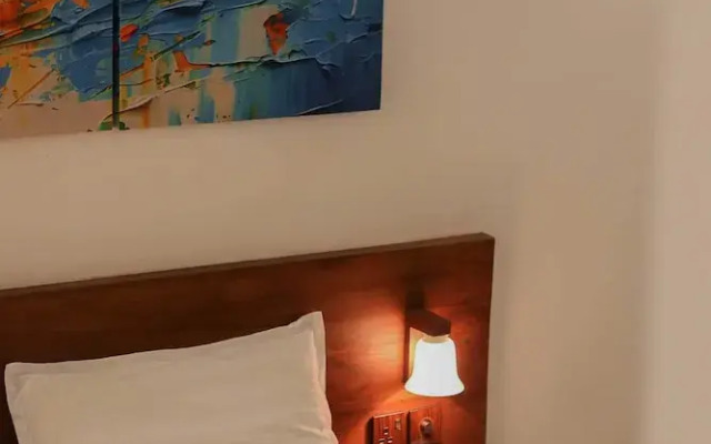 The Regent Grand Hotel - Galle Face