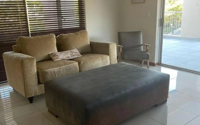 Luxury Spacious Executive Apartment