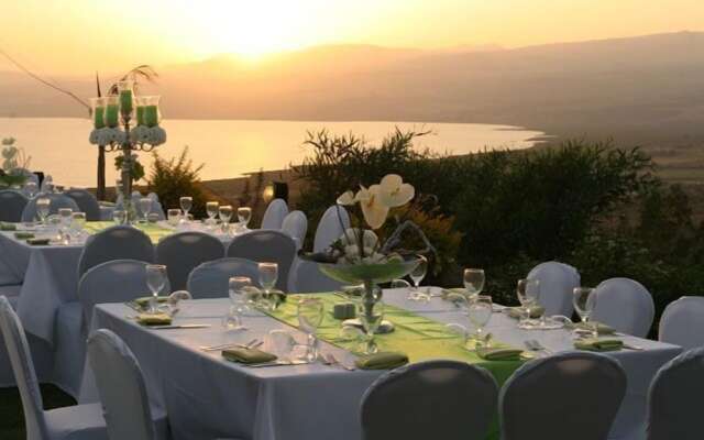 Ramot Resort Hotel