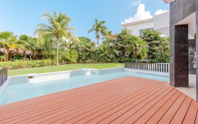 Mareazul Beach Condos Playa Del Carmen