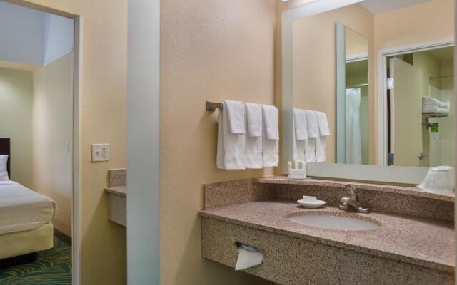 SpringHill Suites St. Petersburg - Clearwater