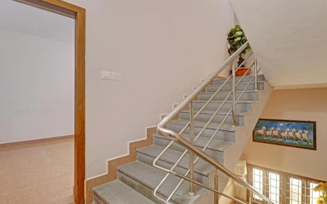 Itsy Hotels Rithika Inn Blossoms