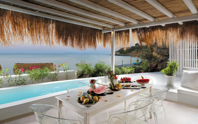 Out Of The Blue All Inclusive Resort & Spa