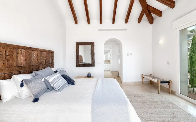 Solaga Villa Los Monteros