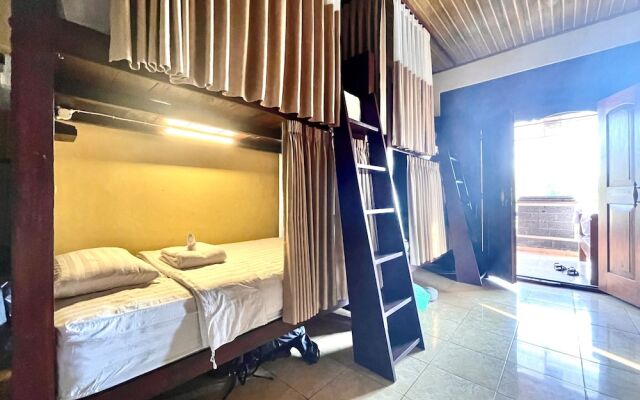 Desa Hostel