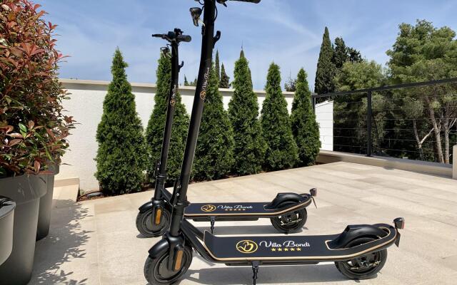 Bondi in Supetar with 4 bedrooms and 4 bathrooms