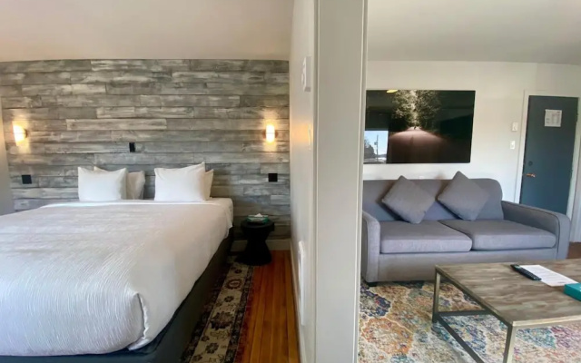 The Maq Hotel