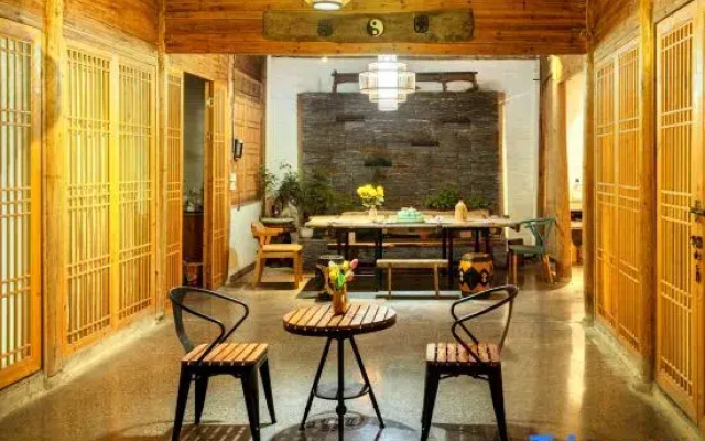 twelve homestay