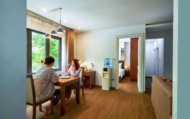 Poonsa Cau Giay Apartment