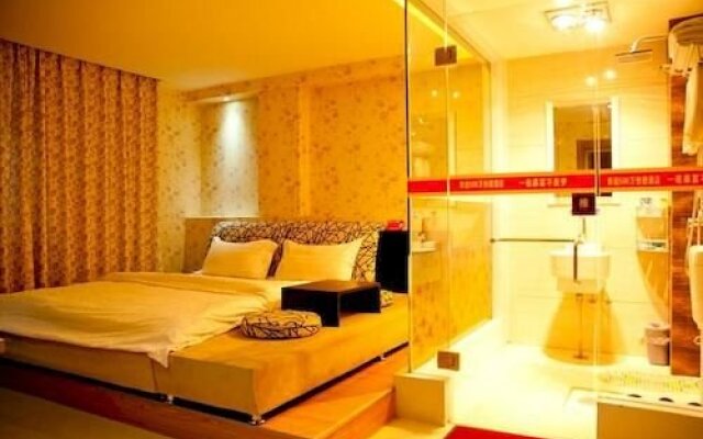 Yuxi Lucky 5 Million Fast Hotel