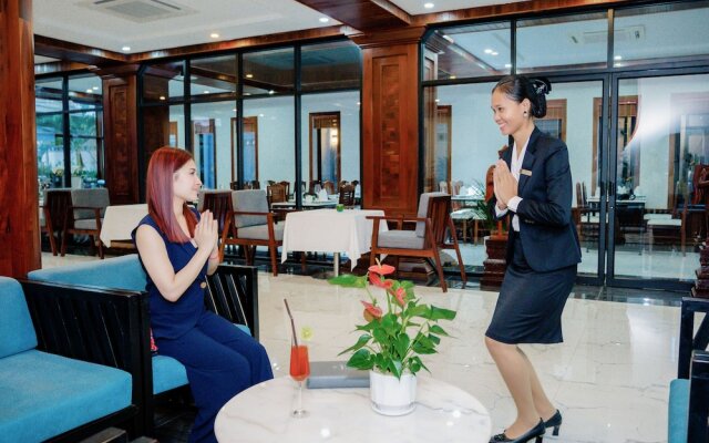 Blanc Smith Hotel