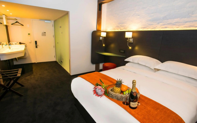 ONOMO Hotel Waterfront