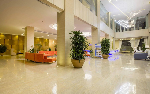 Diamond Bay Condotel