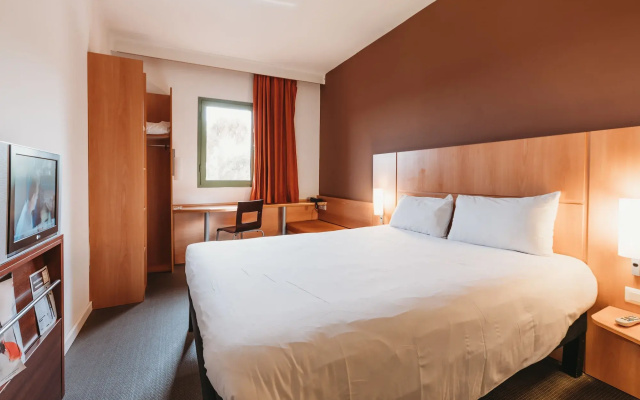 ibis Meknes Hotel