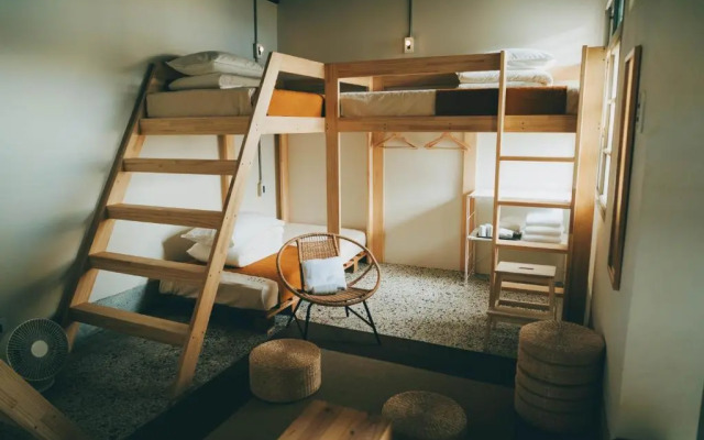 Goonnight Hostel