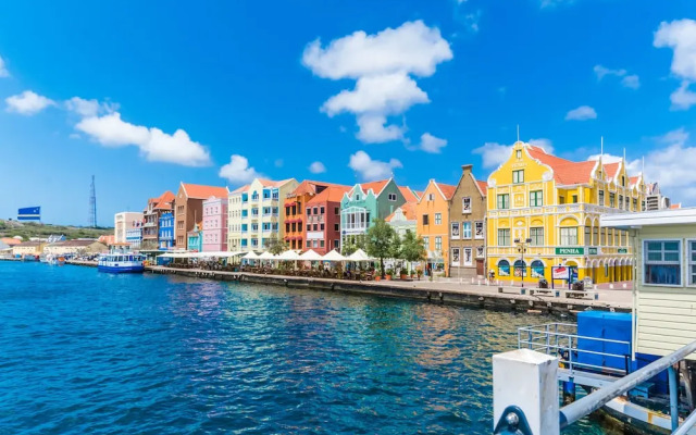 Blue Marlin - Famous Handelskade Apartment