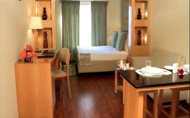 Treebo Trend The Mayer