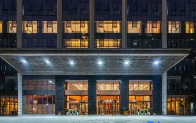 Chengdu LUXURY BLUE HORIZON Hotel (Business District Global Center)
