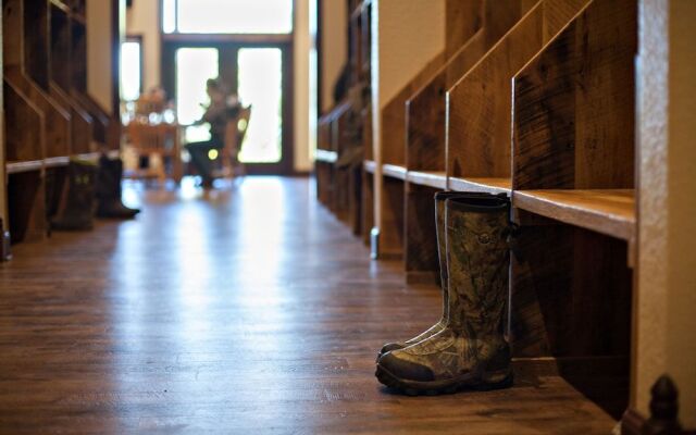 Two Hats Ranch