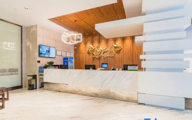 Shangrun Hotel (Yancheng Wuzhou International Plaza Yingbin Bridge)