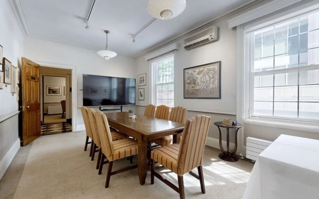 The University Club of Toronto