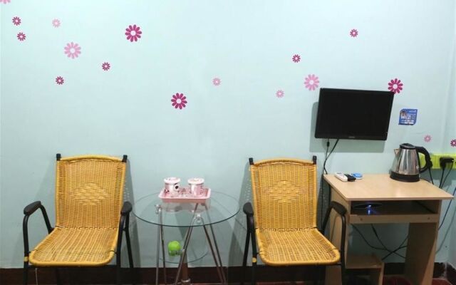 Xiamen Station inn