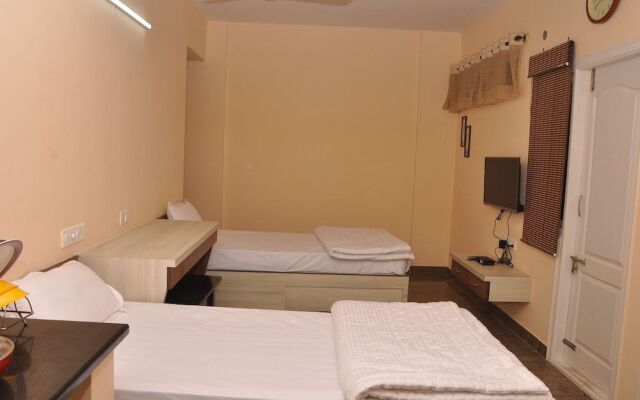 Rainbow Service Apartment