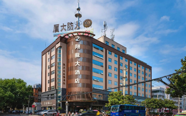 Soaring Dragon Hotel