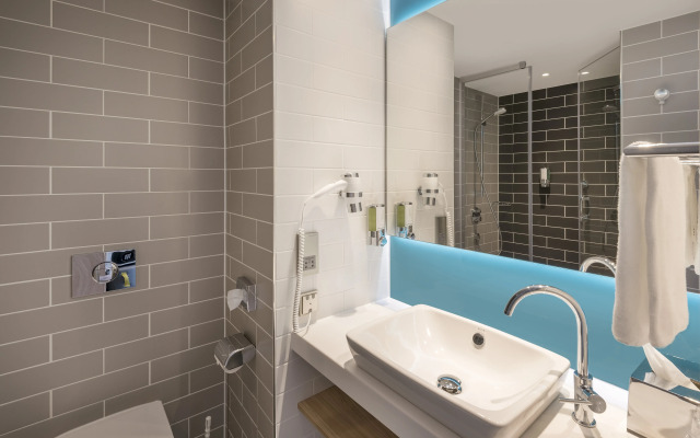 Premier Inn Cologne City Sud Hotel