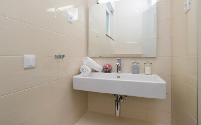 Awesome Home in Trogir With Sauna, Wifi and 4 Bedrooms