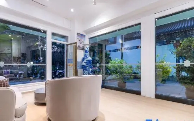 Super 8 Hotel (Wenzhou Wuma Street Dananmen)
