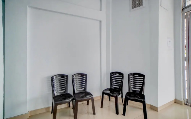 OYO 90994 Ada Guest House