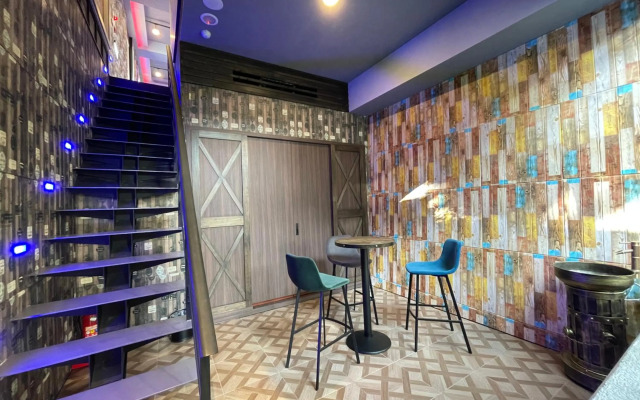 Yosemite Motel - Chunghua Branch