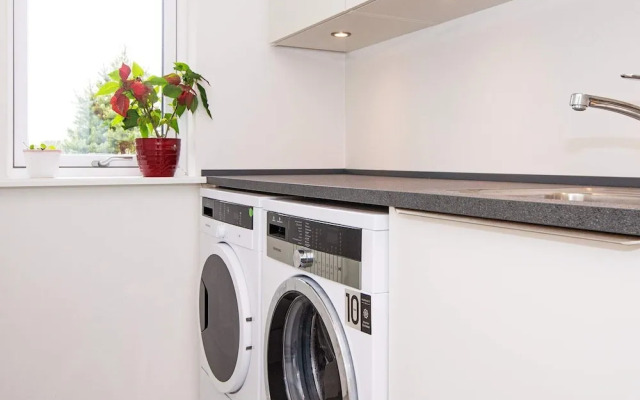 6 Person Holiday Home in Romo-by Traum