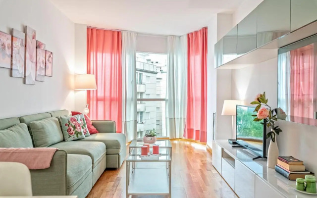 Cálido apartamento con piscina en Barcelona