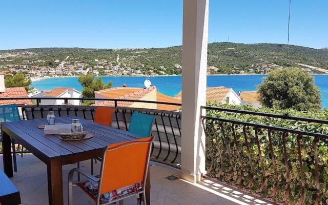 Rosita - 50 m From sea - H