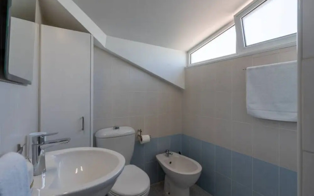 Chloris 3- Bedroom Apartment in Larnaca