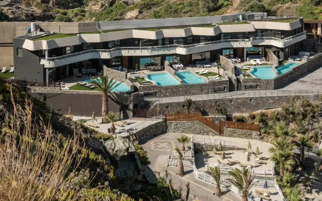 Made By The Sea Villas 8 Bdrm