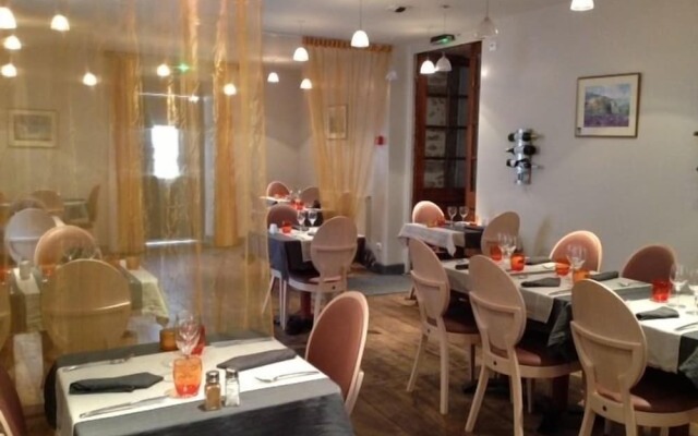 Hôtel-Restaurant La Météorite