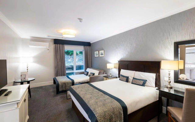 Mercure Manchester Norton Grange Hotel & Spa - Image 7