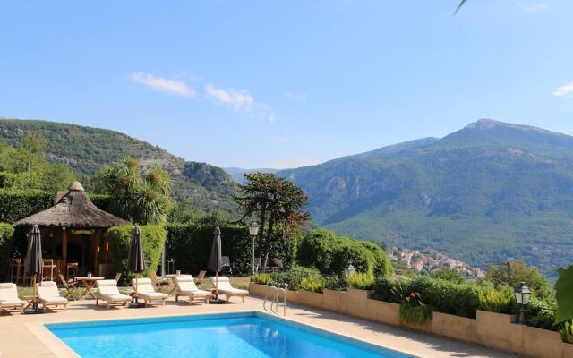 Loup Castel Boutique Hotel B&B
