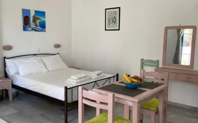 Kaloxenia Apartments