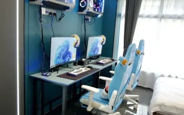 Big Snake E-sports Hotel