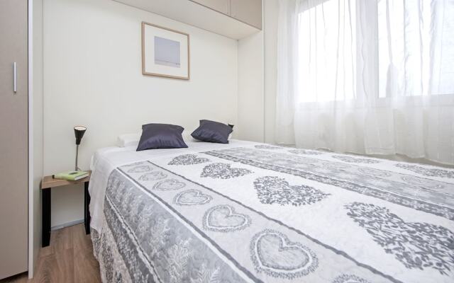 Lakovich Sea View Apartments