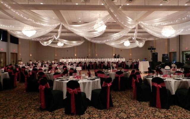 Ramada-Convention Center